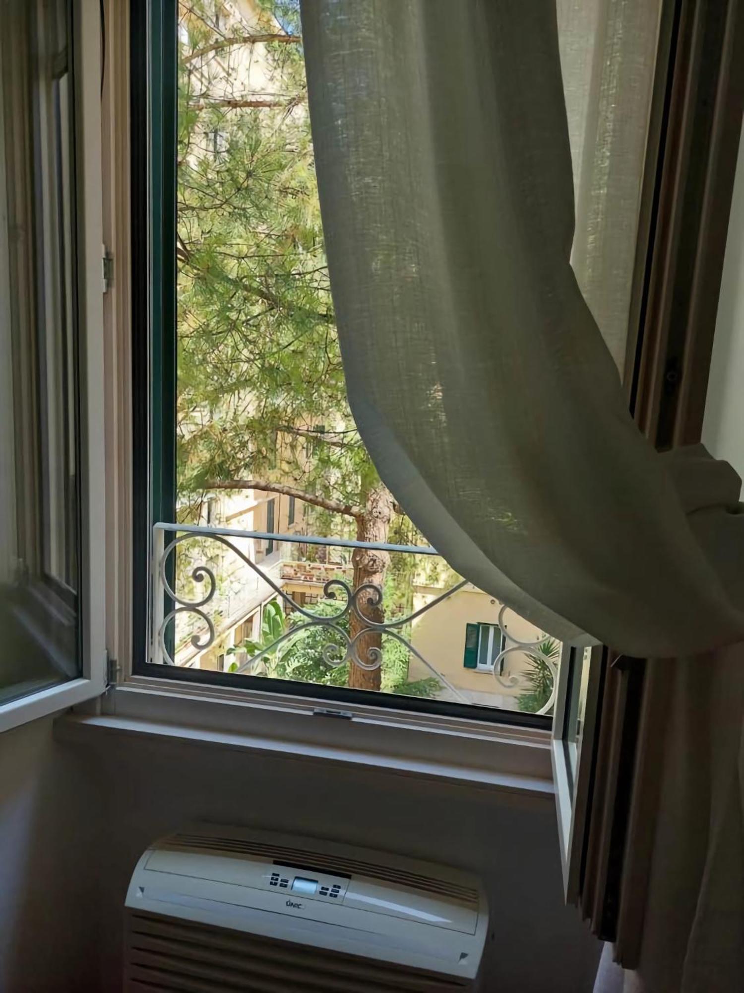 Rosy Apartment
